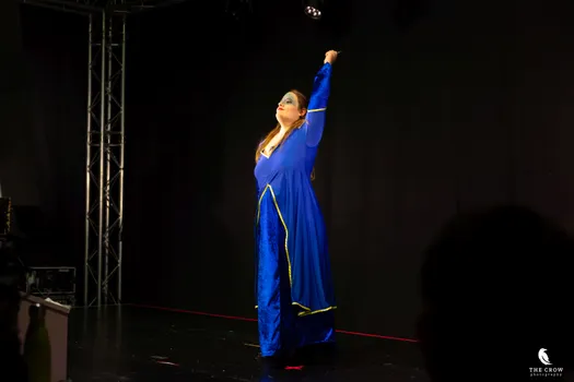 Copyright : Michael Bally